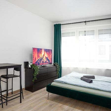 New Tranquil Apartments With Free Parking Budapest Exterior foto
